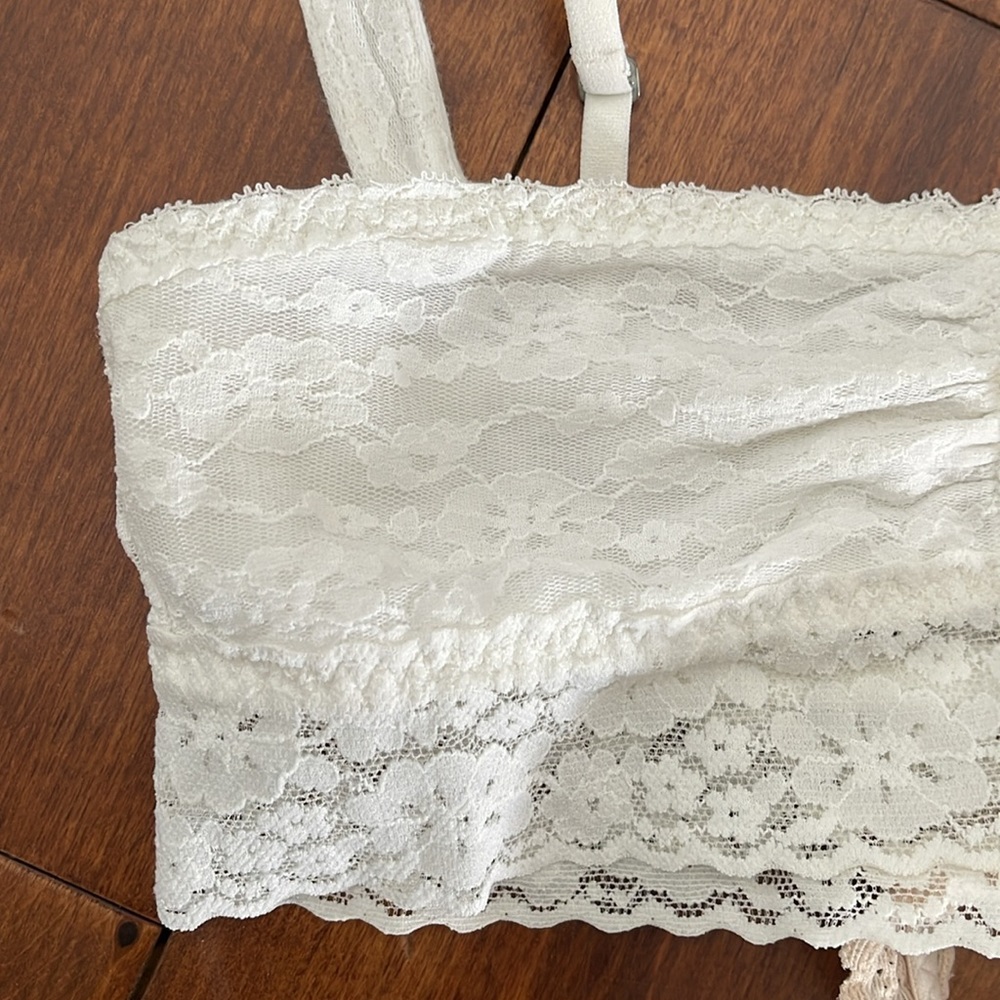 3 Bralettes - Picture 4 of 5
